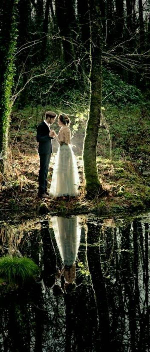 “romantic Woodland Photography Concepts”